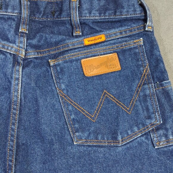 Wrangler FR Jeans Men's 34x34 Blue FR31MWZ Flame Resistant Relaxed Fit Denim - Picture 1 of 12